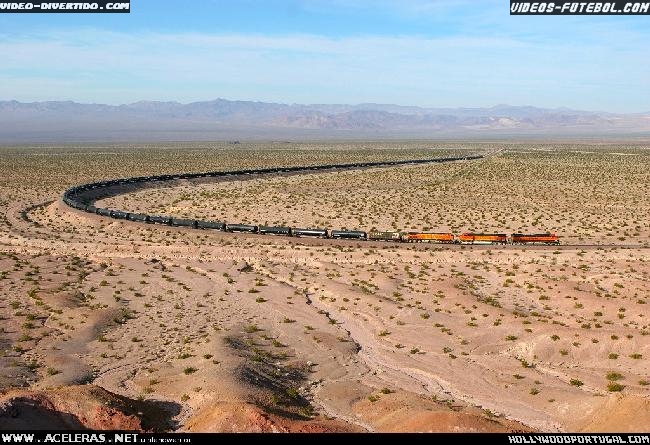 Estrada no Deserto